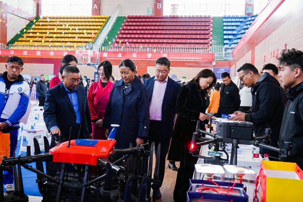 414477_ba3d6238-82c3-4b42-9767-c74540513225.jpg PG试玩